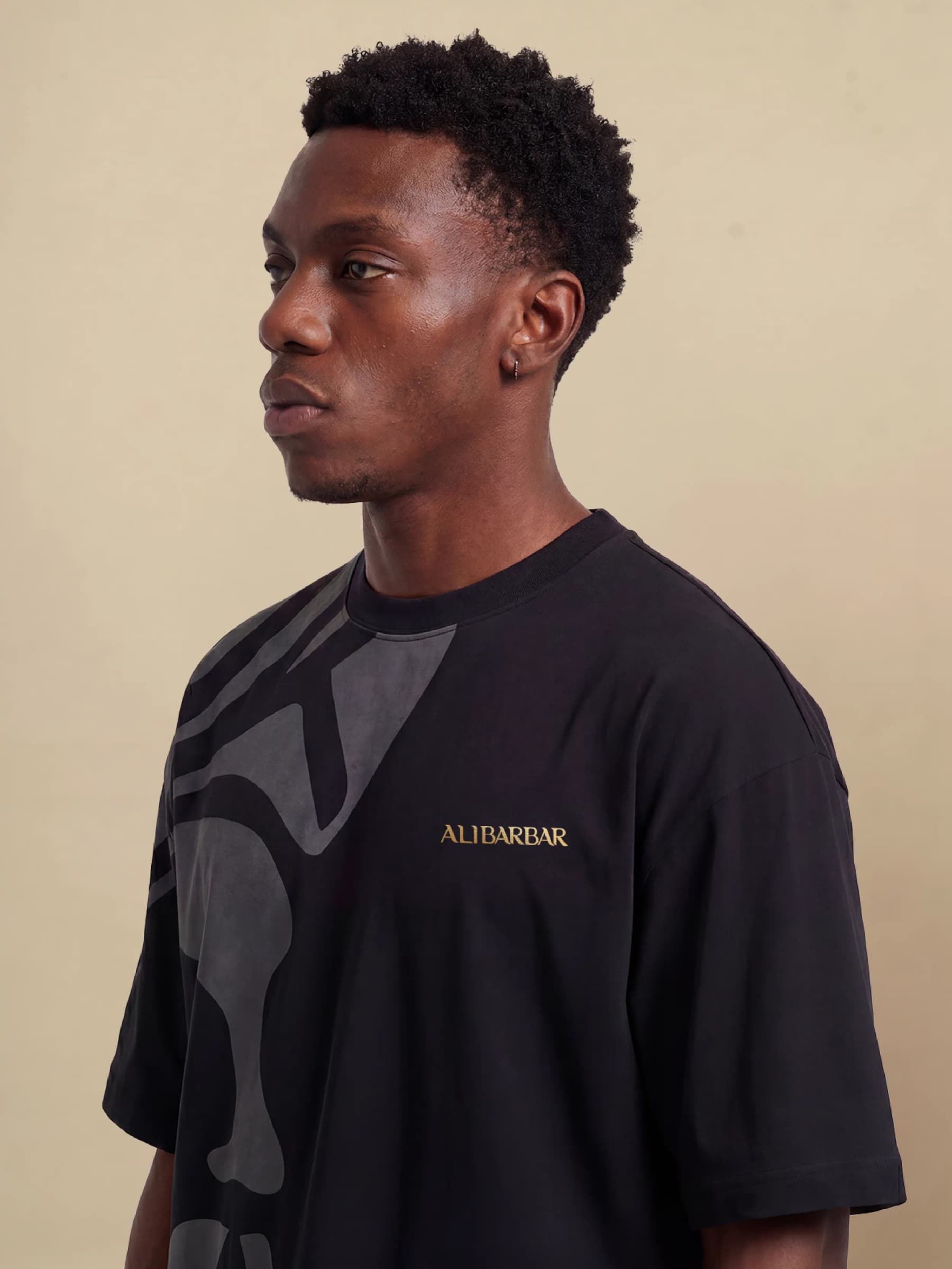 T-shirt 4